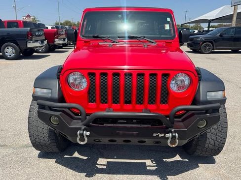 Used 2018 Jeep Wrangler Unlimited Sport AWD/4WD image 2