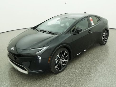 New 2026 Toyota Prius Plug-In Hybrid FWD image 34