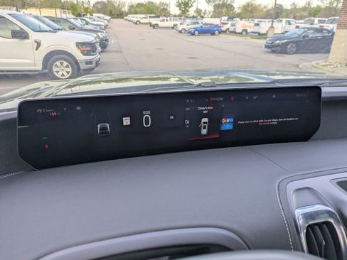 Certified 2025 Ford Expedition Max Platinum w/ Stealth Appearance Package image 20