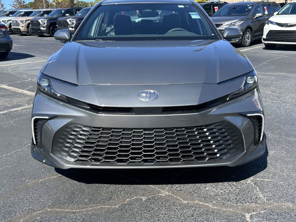 New 2026 Toyota Camry SE FWD image 8