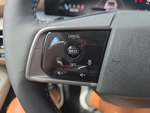 New 2026 Nissan Murano Platinum AWD/4WD image 11