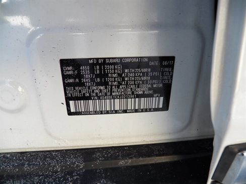 Used 2018 Subaru Outback 3.6R Touring image 23