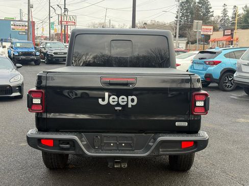 Used 2021 Jeep Gladiator Overland w/ Popular Equipment Package AWD/4WD image 7
