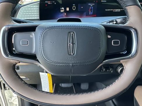 New 2025 Lincoln Navigator L Black Label image 27