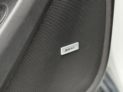 Used 2024 Chevrolet Traverse RS image 31