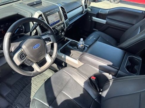 Used 2020 Ford F350 Lariat w/ Lariat Ultimate Package AWD/4WD image 7