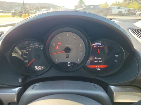 Used 2024 Porsche 718 Cayman S RWD image 11