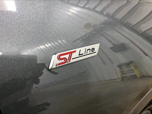 Certified 2024 Ford Escape ST-Line w/ Tech Pack #1 AWD/4WD image 29
