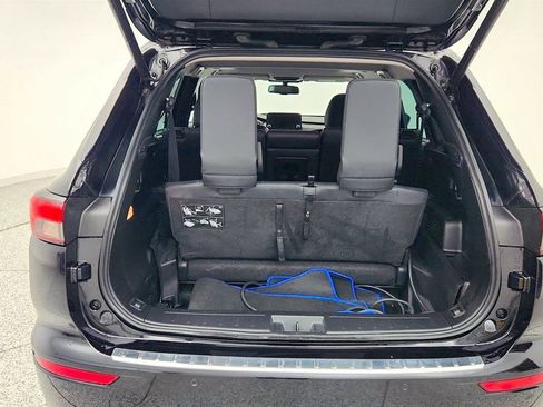 Used 2023 Mitsubishi Outlander SE image 40