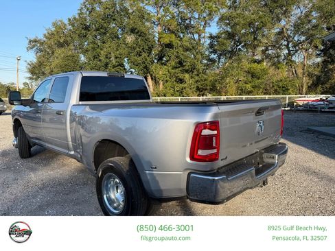 Used 2024 RAM 3500 Tradesman w/ Towing Technology Group AWD/4WD image 4
