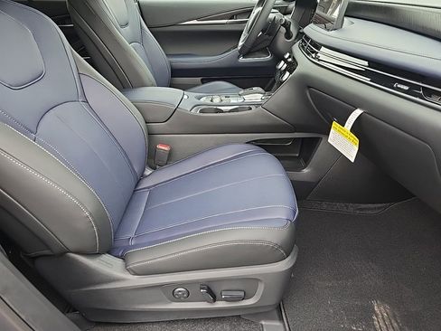 New 2026 INFINITI QX60 Sport w/ Dark Cargo Package image 40