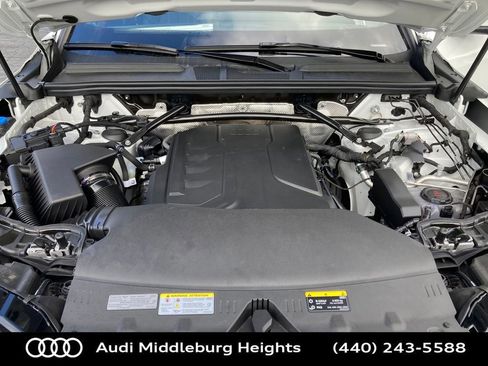 New 2025 Audi Q5 Premium Plus image 23