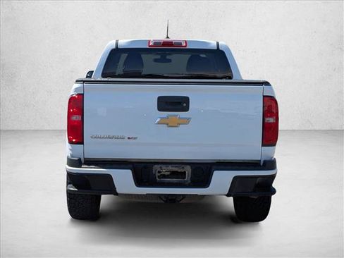 Used 2018 Chevrolet Colorado W/T w/ WT Convenience Package RWD image 6