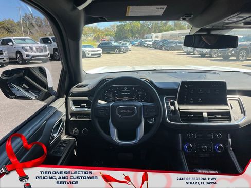 Certified 2024 GMC Yukon SLT w/ SLT Luxury Package image 14