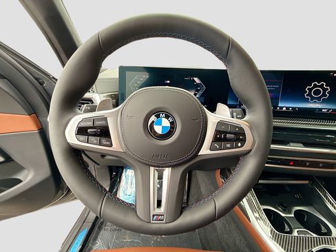 New 2026 BMW X7 M60i image 42