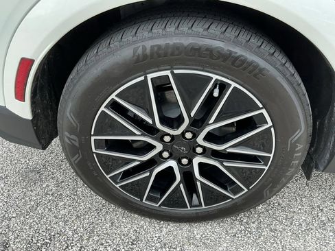 Certified 2025 Ford Mustang Mach-E Premium RWD image 25