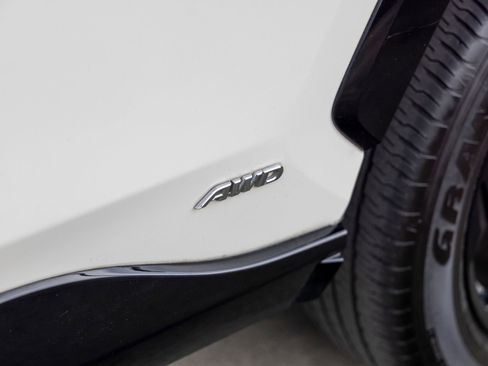 Used 2019 Toyota RAV4 XSE AWD/4WD image 20