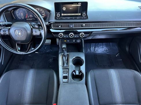 Used 2024 Honda Civic Sport image 5