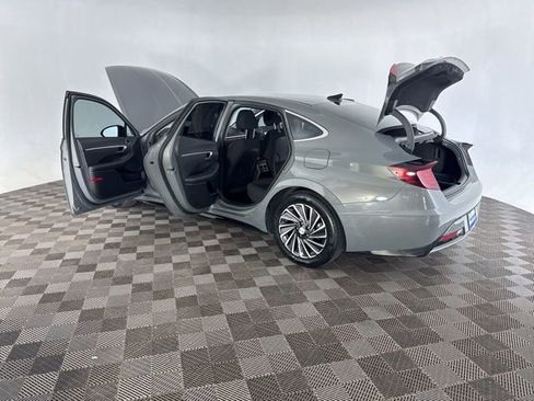 Used 2023 Hyundai Sonata SEL w/ Cargo Package FWD image 18