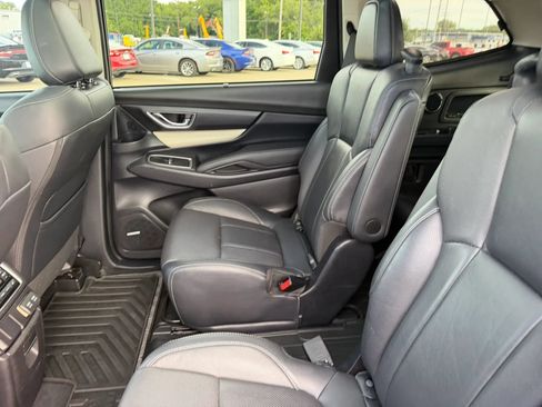 Used 2020 Subaru Ascent Limited w/ Technology Package AWD/4WD image 37