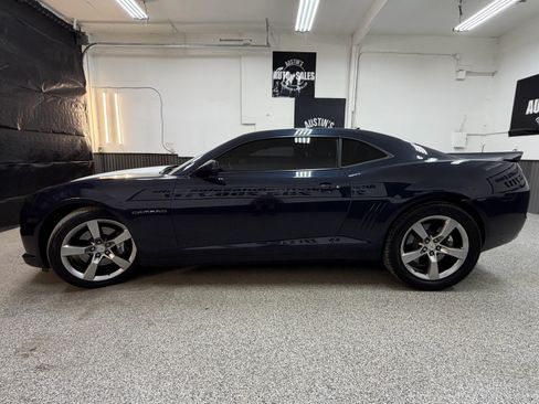 Used 2013 Chevrolet Camaro SS w/ RS Package RWD image 7