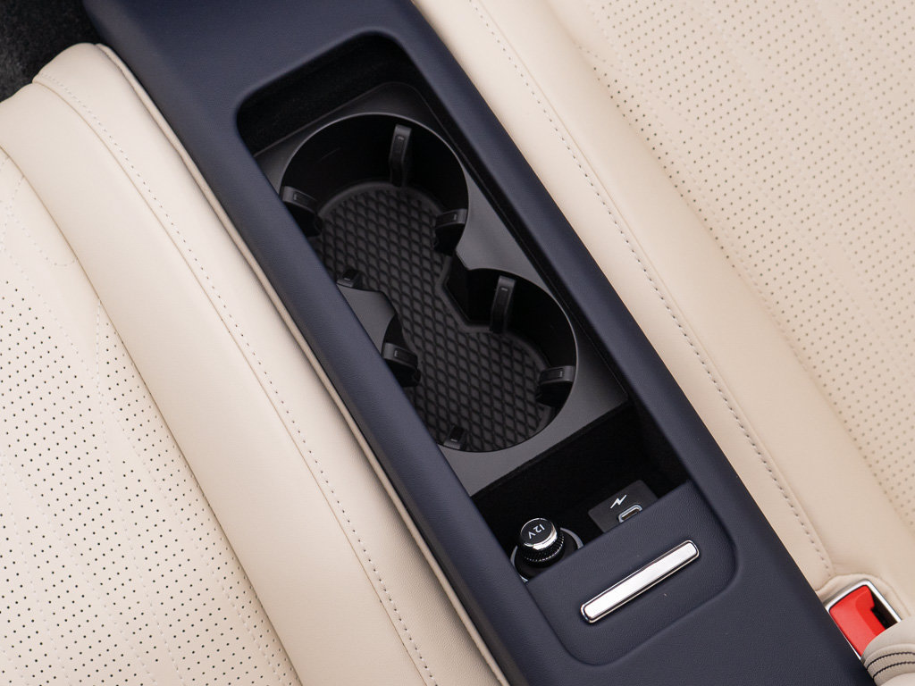 Used 2026 Bentley Continental GT Azure AWD/4WD image 30