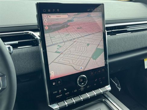 New 2026 GMC Sierra EV Elevation image 19