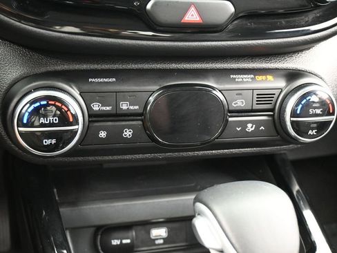 Used 2023 Kia Soul EX image 20