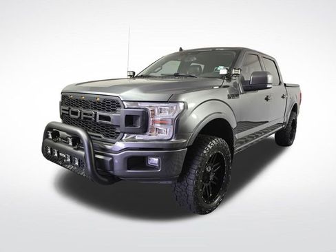 Used 2019 Ford F150 Lariat w/ Equipment Group 502A Luxury image 3