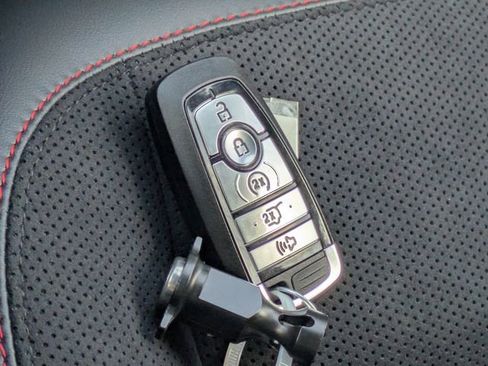 New 2026 Ford Explorer ST w/ Sun And Sound Package image 31