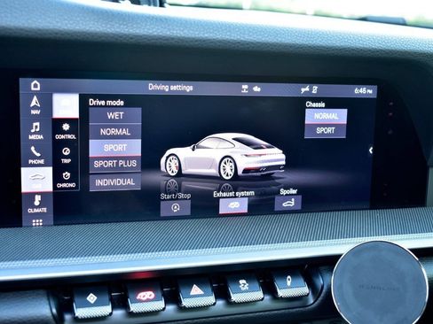 Used 2020 Porsche 911 Carrera image 13