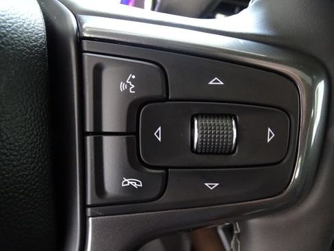 Used 2025 Chevrolet Silverado 3500 High Country w/ Technology Package AWD/4WD image 8