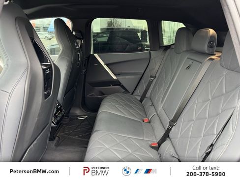 Used 2023 BMW iX xDrive50 w/ Premium Package image 19
