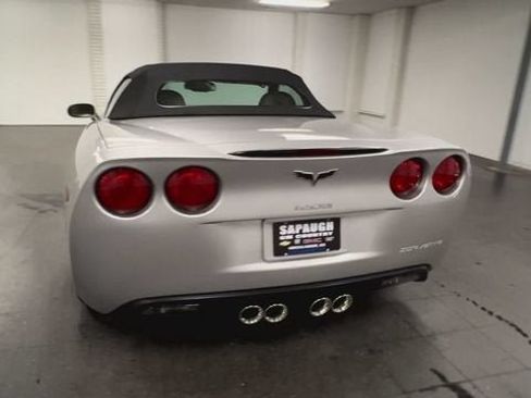 Used 2005 Chevrolet Corvette Convertible w/ Preferred Equipment Group RWD image 7