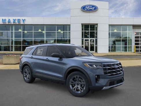 New 2026 Ford Explorer Active image 7