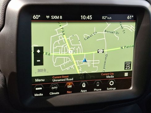 Used 2023 Jeep Renegade Latitude image 16