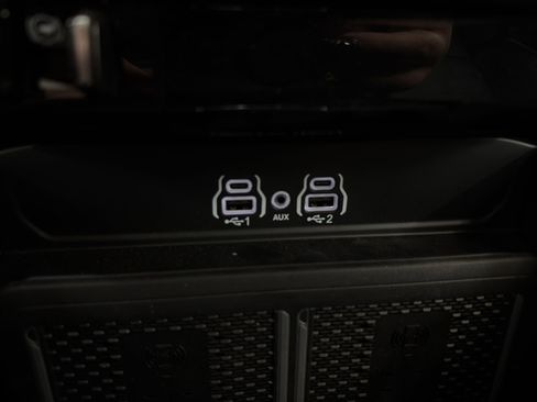 New 2025 RAM 2500 Laramie AWD/4WD image 26