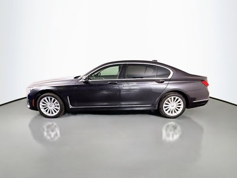 Used 2022 BMW 740i RWD image 6