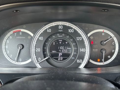 Used 2017 Honda Accord EX image 21