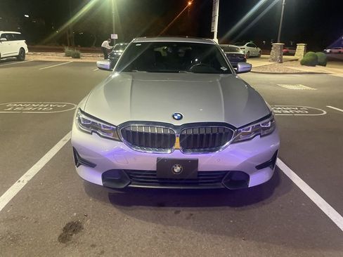 Used 2020 BMW 330i Sedan w/ Convenience Package image 2