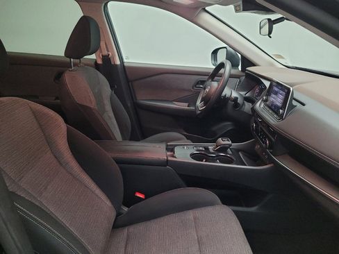 Used 2022 Nissan Rogue S FWD image 21