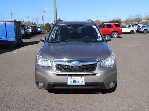 Used 2015 Subaru Forester 2.5i Limited image 2