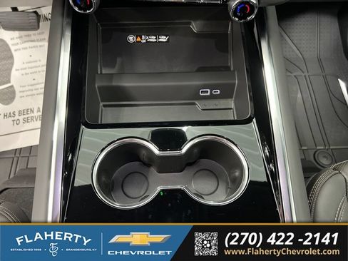 New 2026 Chevrolet Tahoe High Country AWD/4WD image 32
