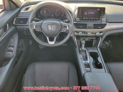 Used 2018 Honda Accord LX image 12