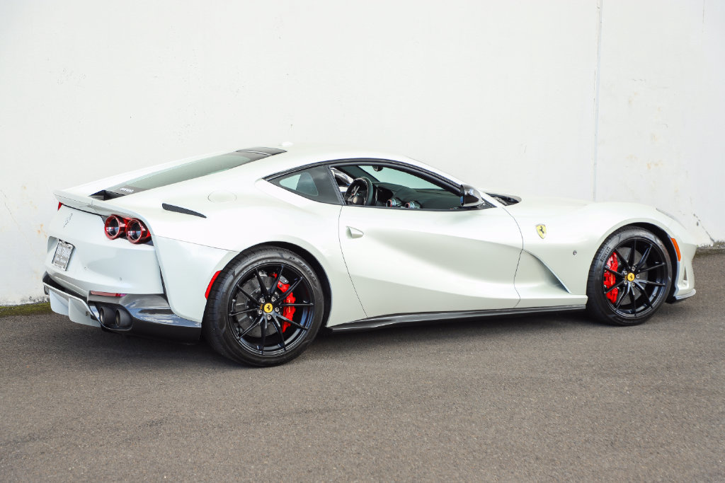 Certified 2018 Ferrari 812 Superfast RWD image 5