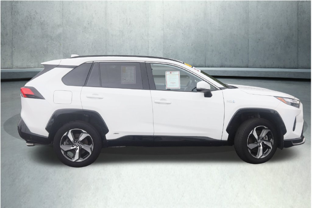 Certified 2023 Toyota RAV4 SE w/ Weather & Moonroof Package AWD/4WD image 39
