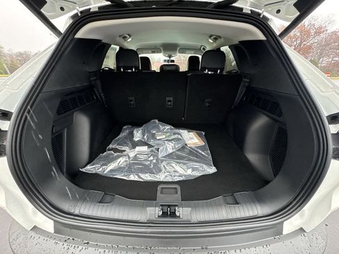 New 2026 Ford Escape SE FWD image 23