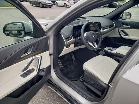 New 2026 BMW X1 xDrive28i w/ Technology Package AWD/4WD image 10