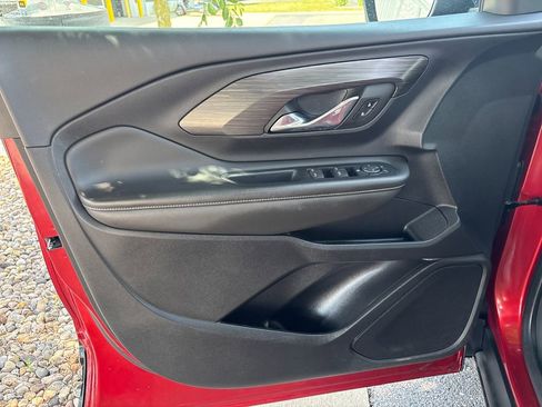 Certified 2023 GMC Terrain SLE w/ Driver Convenience Package FWD image 14