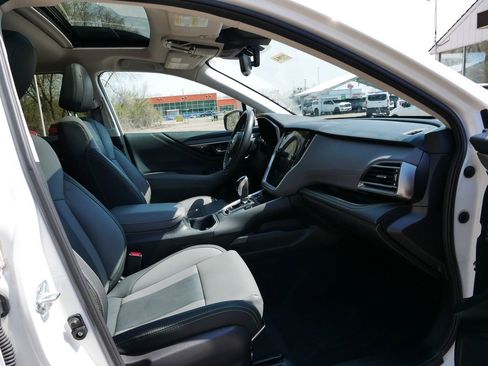 Used 2024 Subaru Outback Onyx Edition image 8